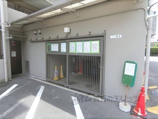 ゴミ置き場