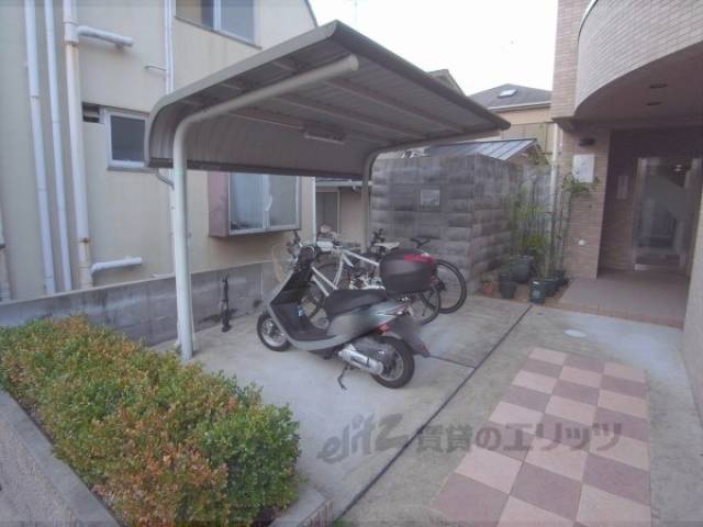 駐輪場