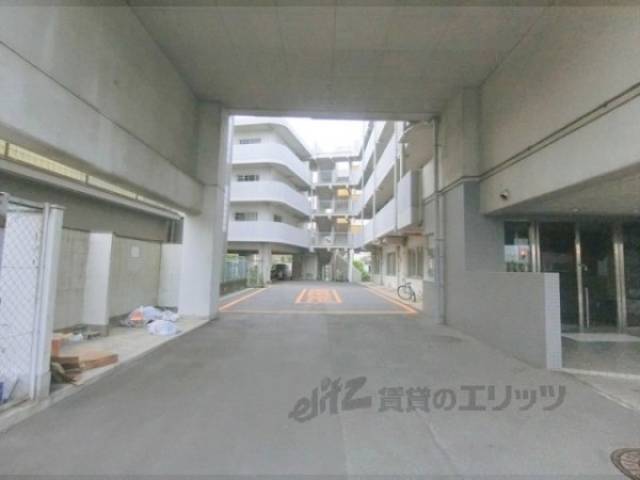 駐車場入口