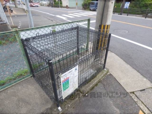 ゴミ置き場