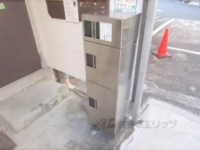 宅配ボックス