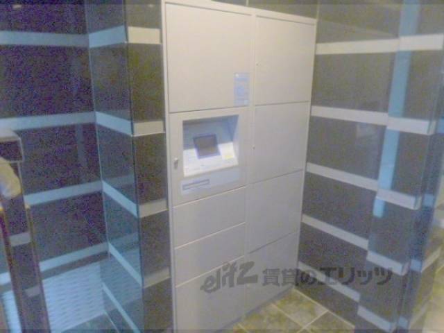 宅配ボックス