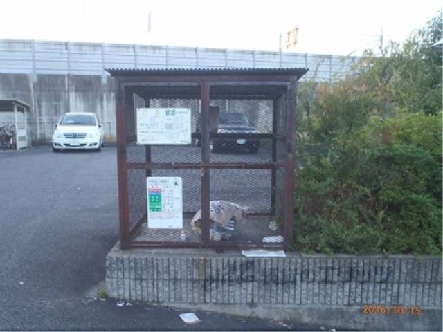 ゴミ捨て場