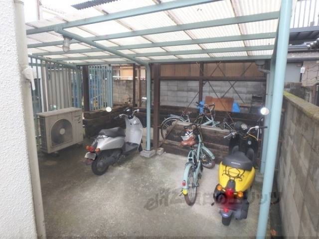 駐輪場