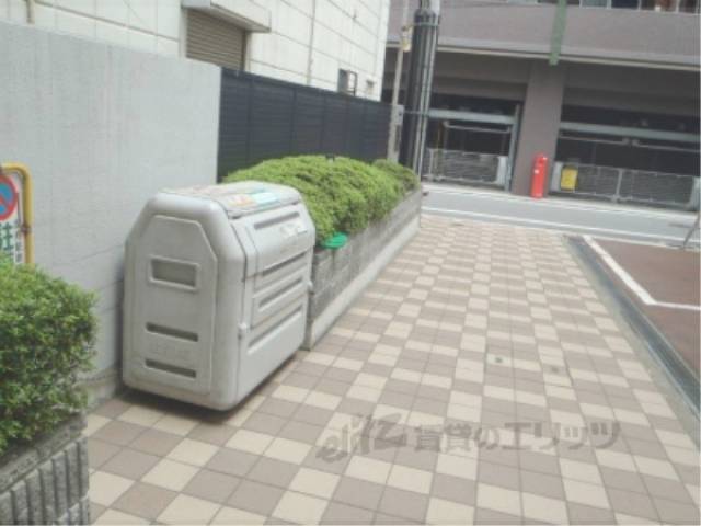 ゴミボックス