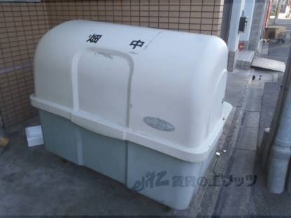 ごみ捨て場