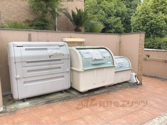 ゴミ置き場