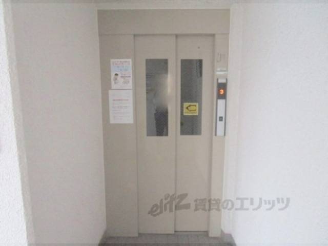 エレベーター
