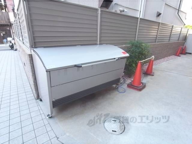 ゴミボックス