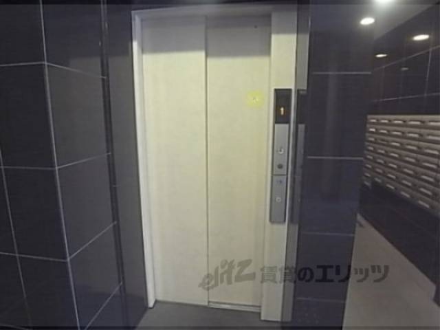 エレベーター