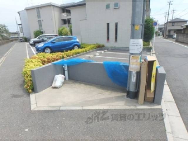 ゴミ置き場