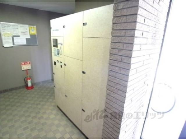 宅配ボックス