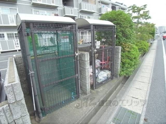 ゴミ置き場