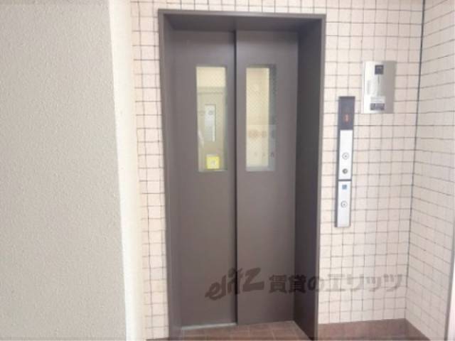 エレベーター