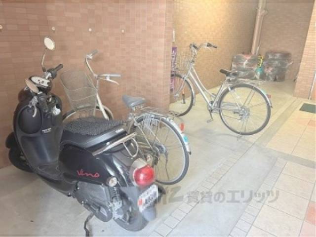 駐輪場