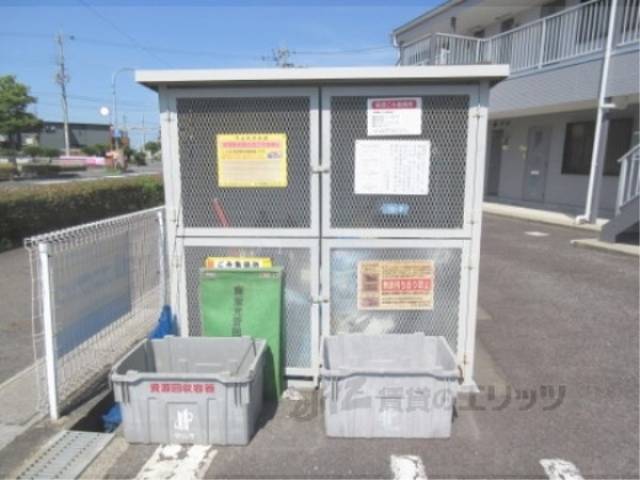 ゴミ置き場