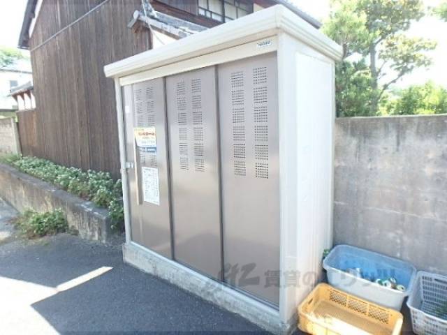 ごみ収集場