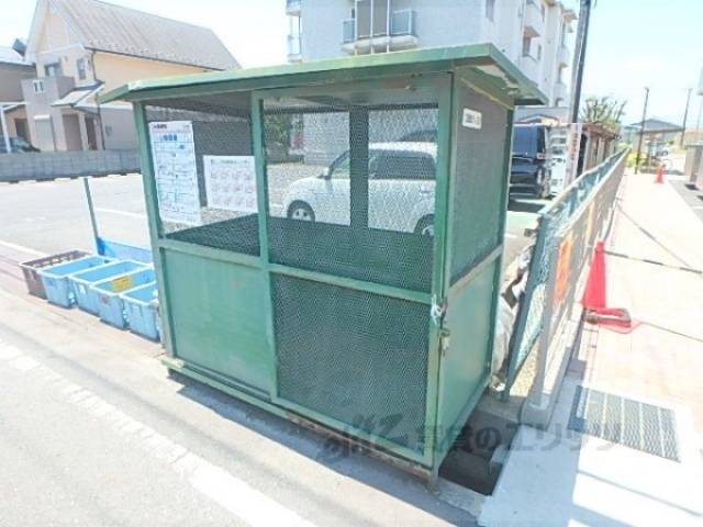 ゴミ置き場