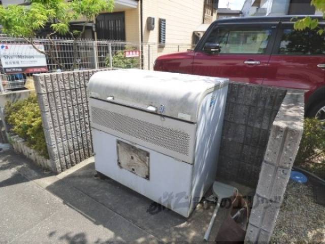 ゴミ置き場