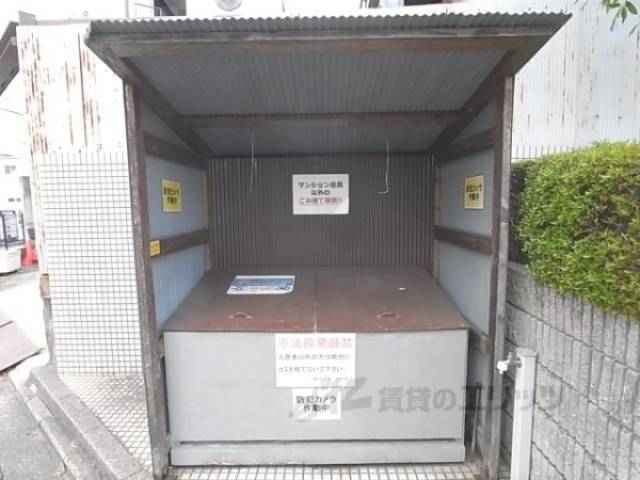 ゴミ置き場