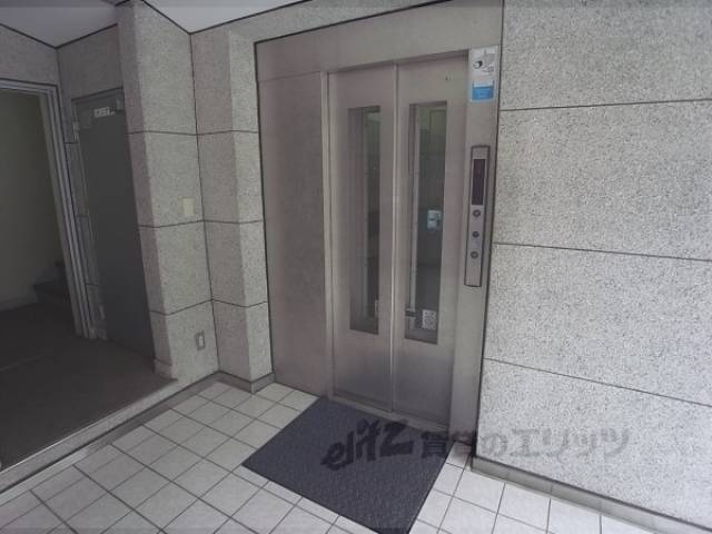 エレベーター