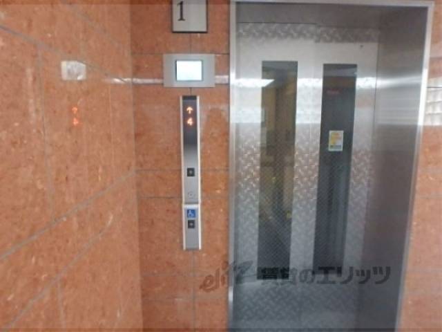 エレベーター