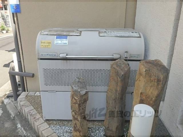 ゴミ置き場