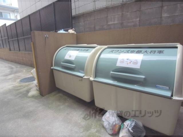 ゴミ置き場