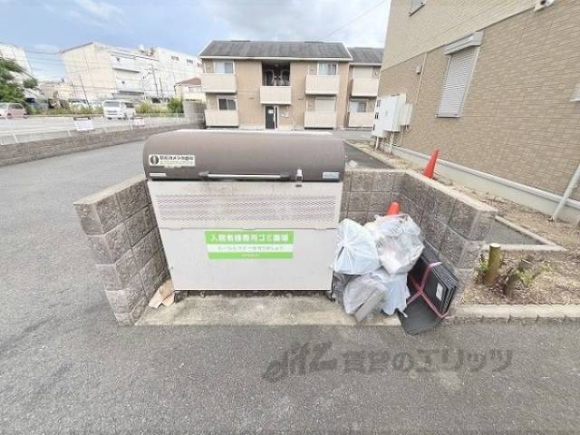 ゴミ置き場