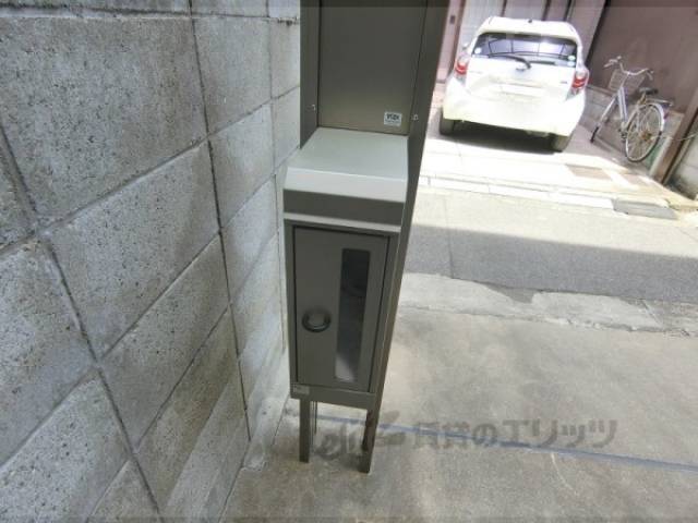 ポスト