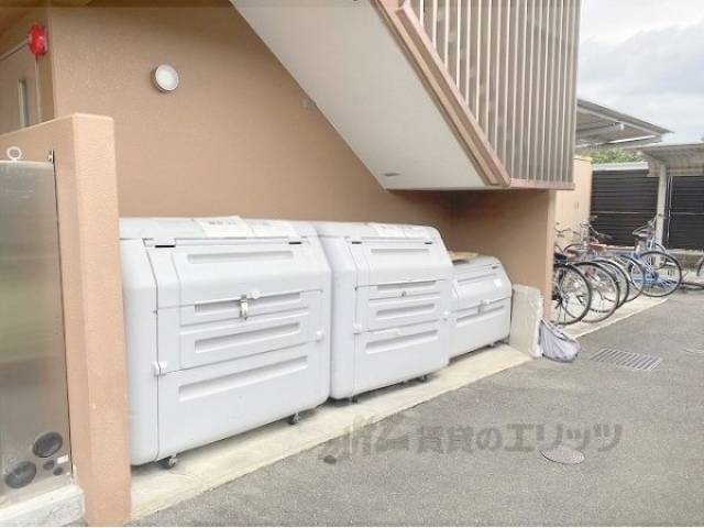 ゴミ置き場