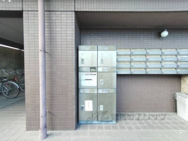 宅配ボックス