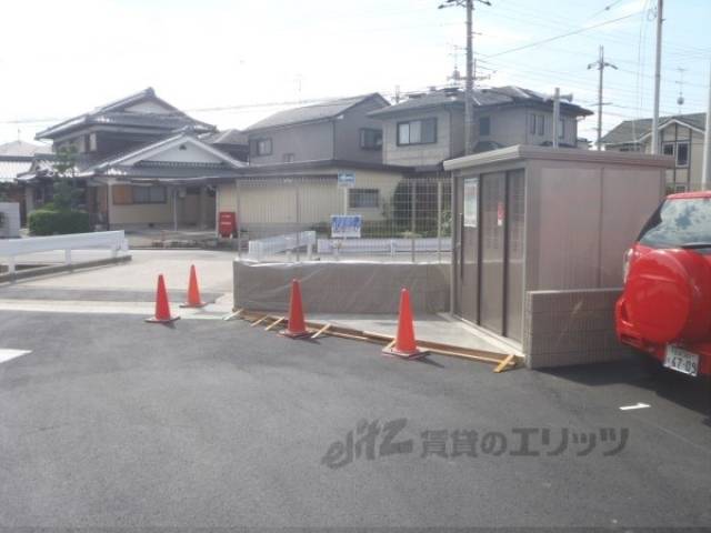 ゴミ置き