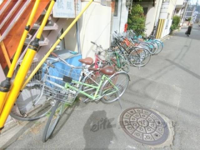 駐輪場
