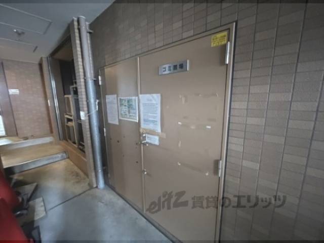 ゴミ置き場