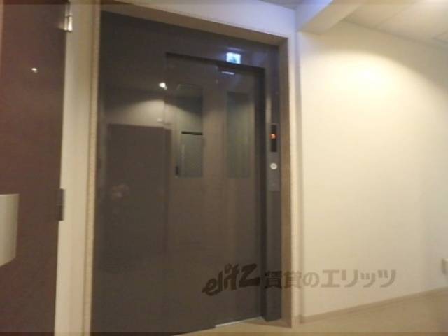 エレベーター