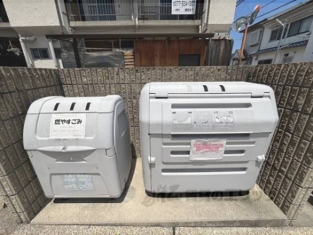 ゴミ置き場