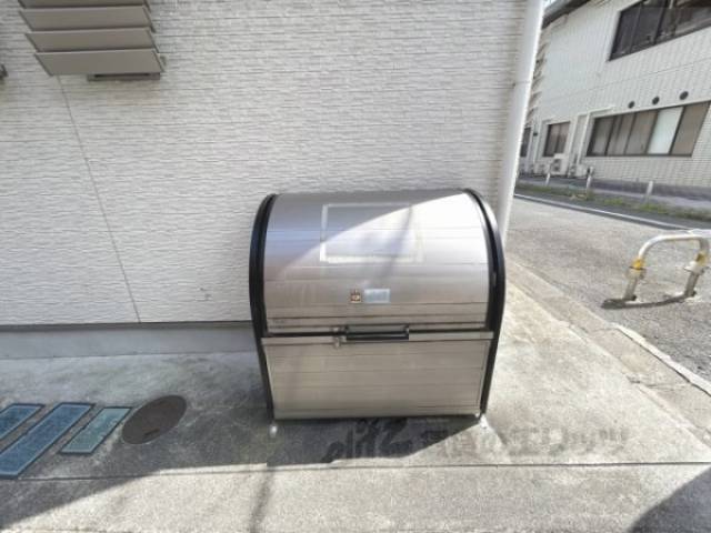 ゴミ置き場