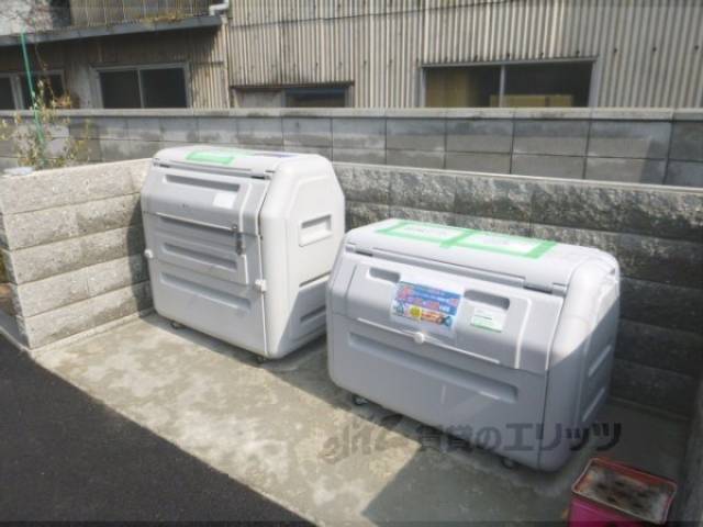 ゴミボックス