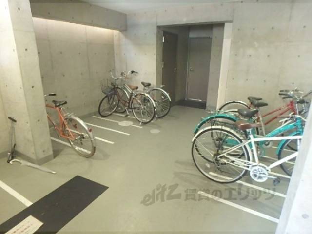 駐輪場