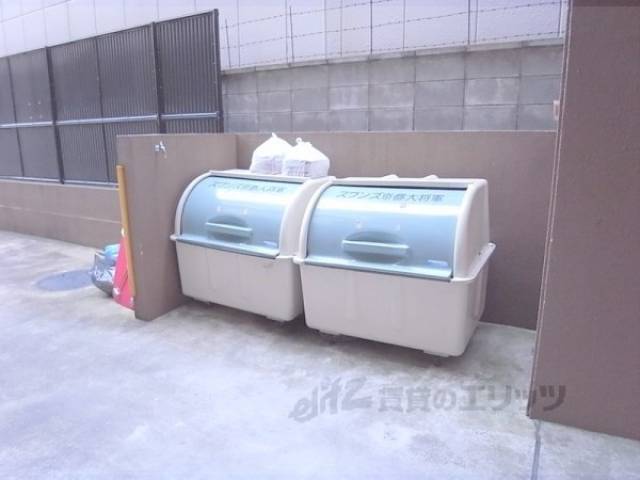 ゴミ捨て場