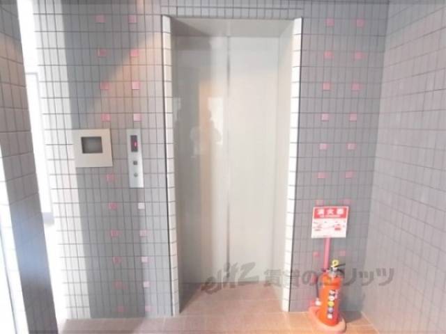 エレベーター