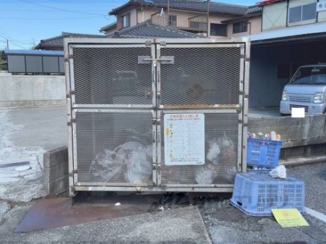 ゴミ置き場