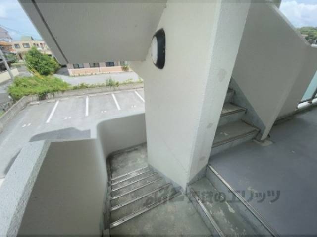 階段　外
