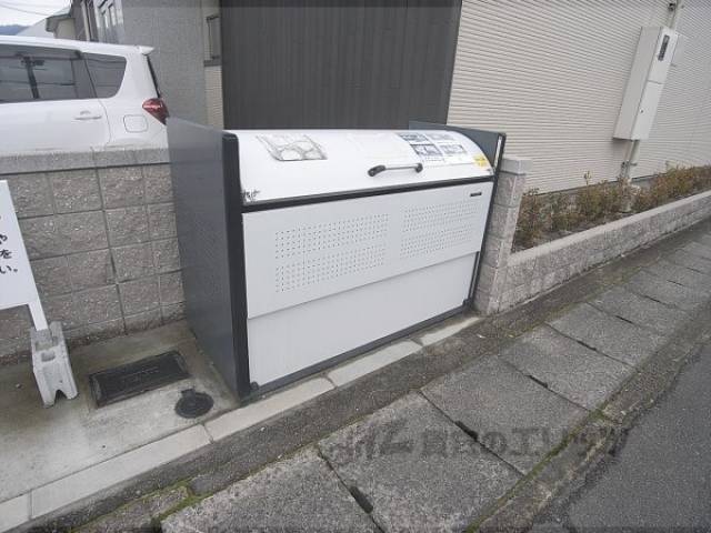 ゴミボックス