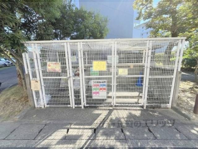 ゴミ置き場