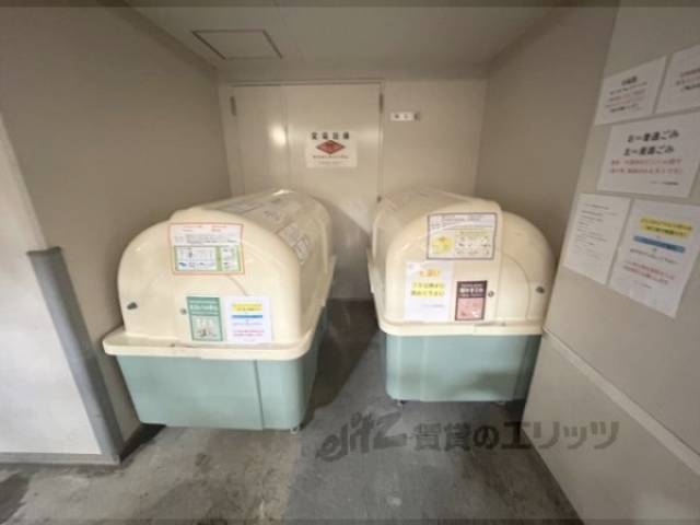 ゴミ置き場