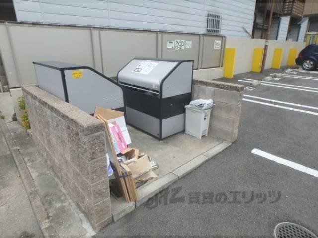 ゴミ捨て場