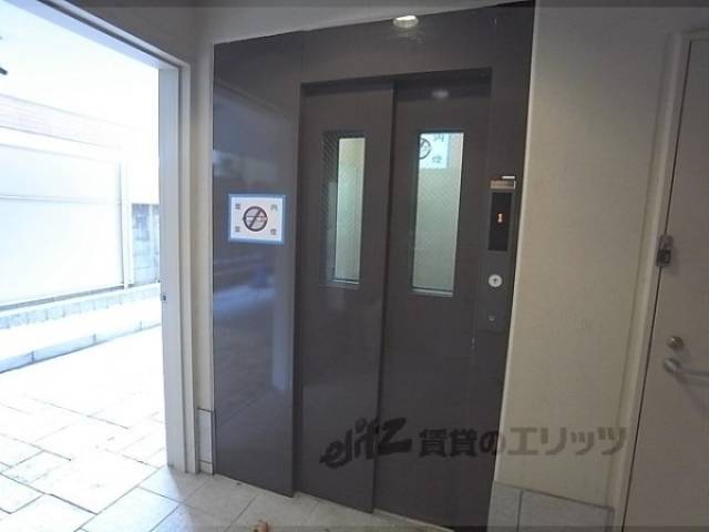 エレベーター