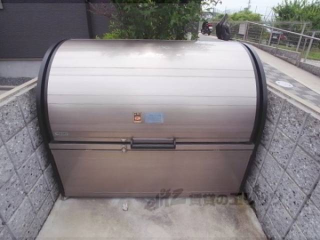 ごみ捨て場